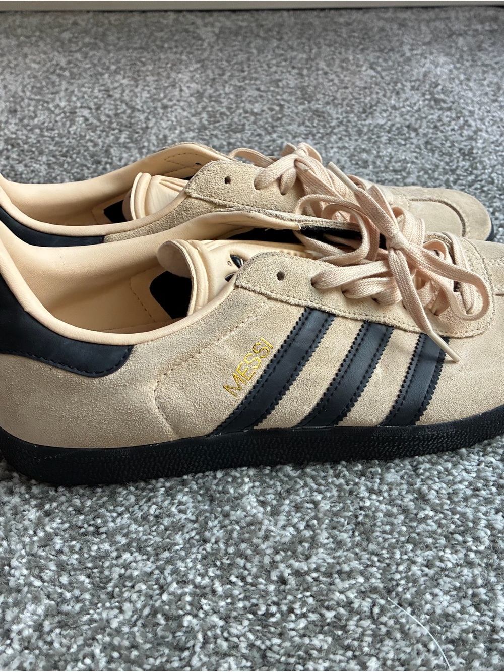 Adidas Messi Men's 10.5 Beige
